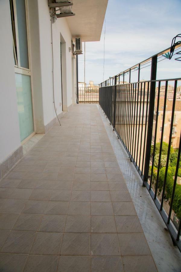 B&B Attico 160 CTA Exterior foto